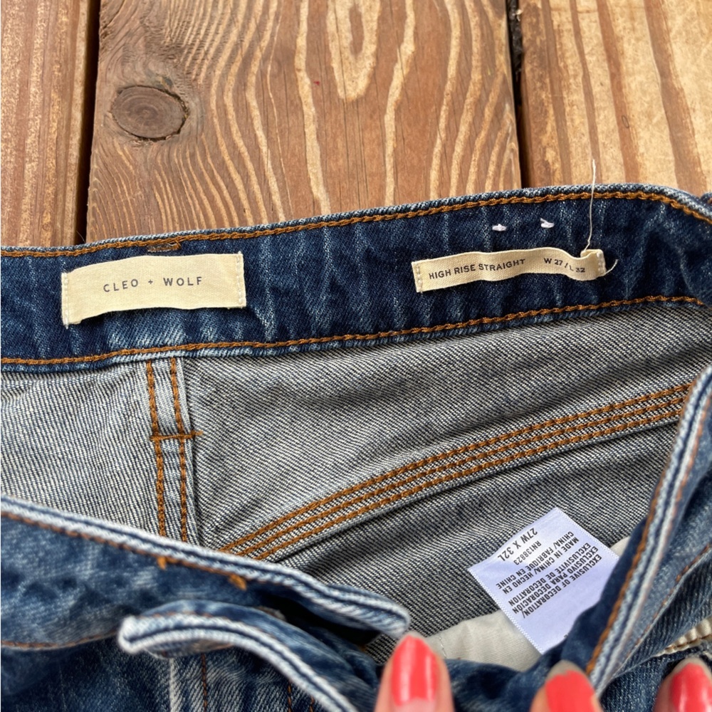 Cleo + Wolf High Rise Straight Carpenter Jeans Distressed Dark Wash 27x32 - Picture 5 of 13